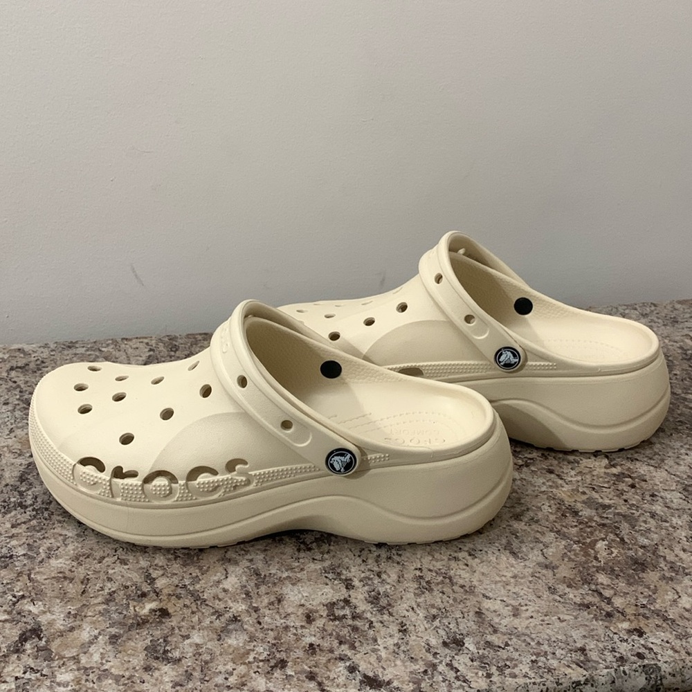 Beige / Tan Platform Crocs